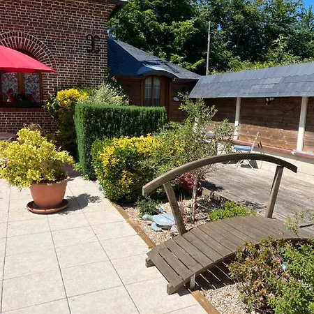 Le Jardin Des Roses Hotel *
